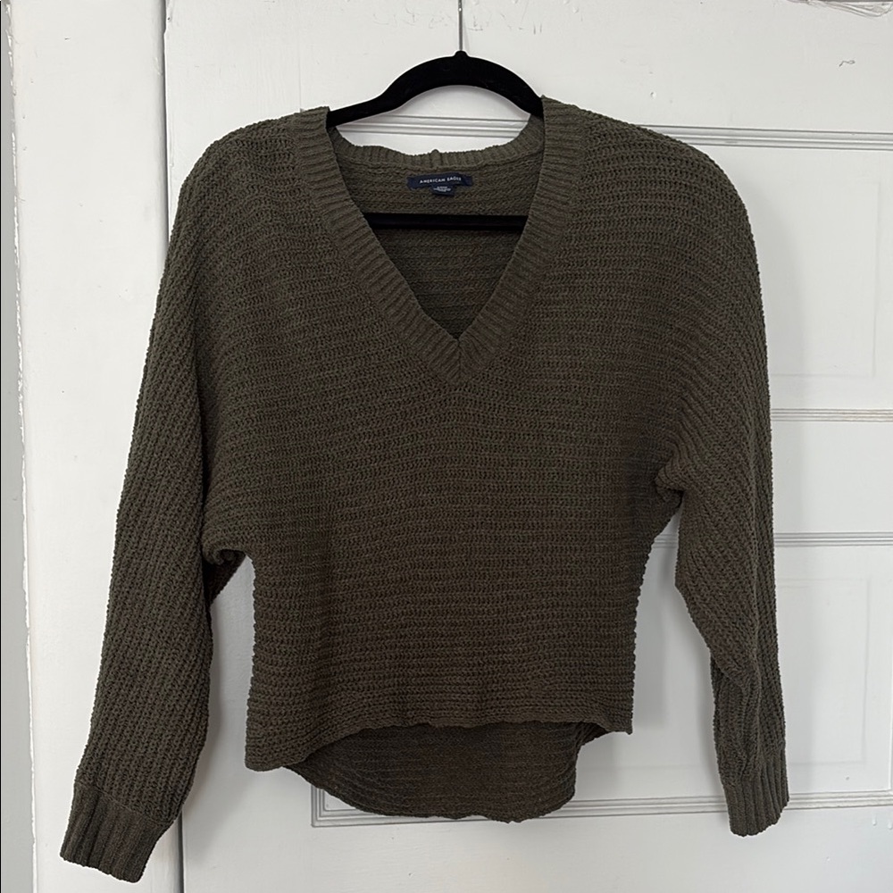 American Eagle Cropped Knit V-Neck Sweater